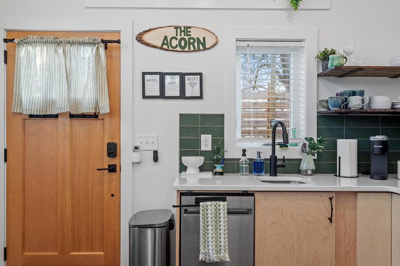 فيلا The Acorn - Tiny House In Historic Oakwood رالي المظهر الخارجي الصورة